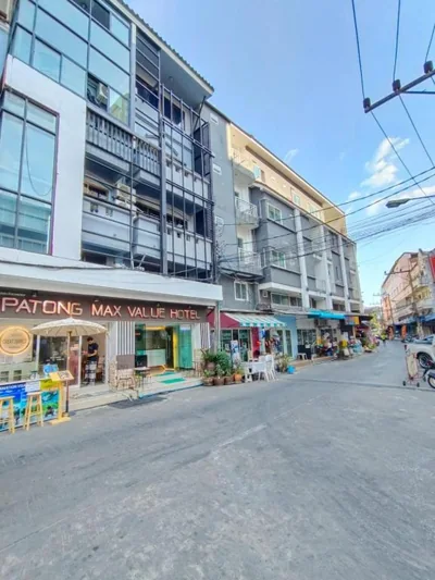 Patong Max Value Hotel – Photos 16